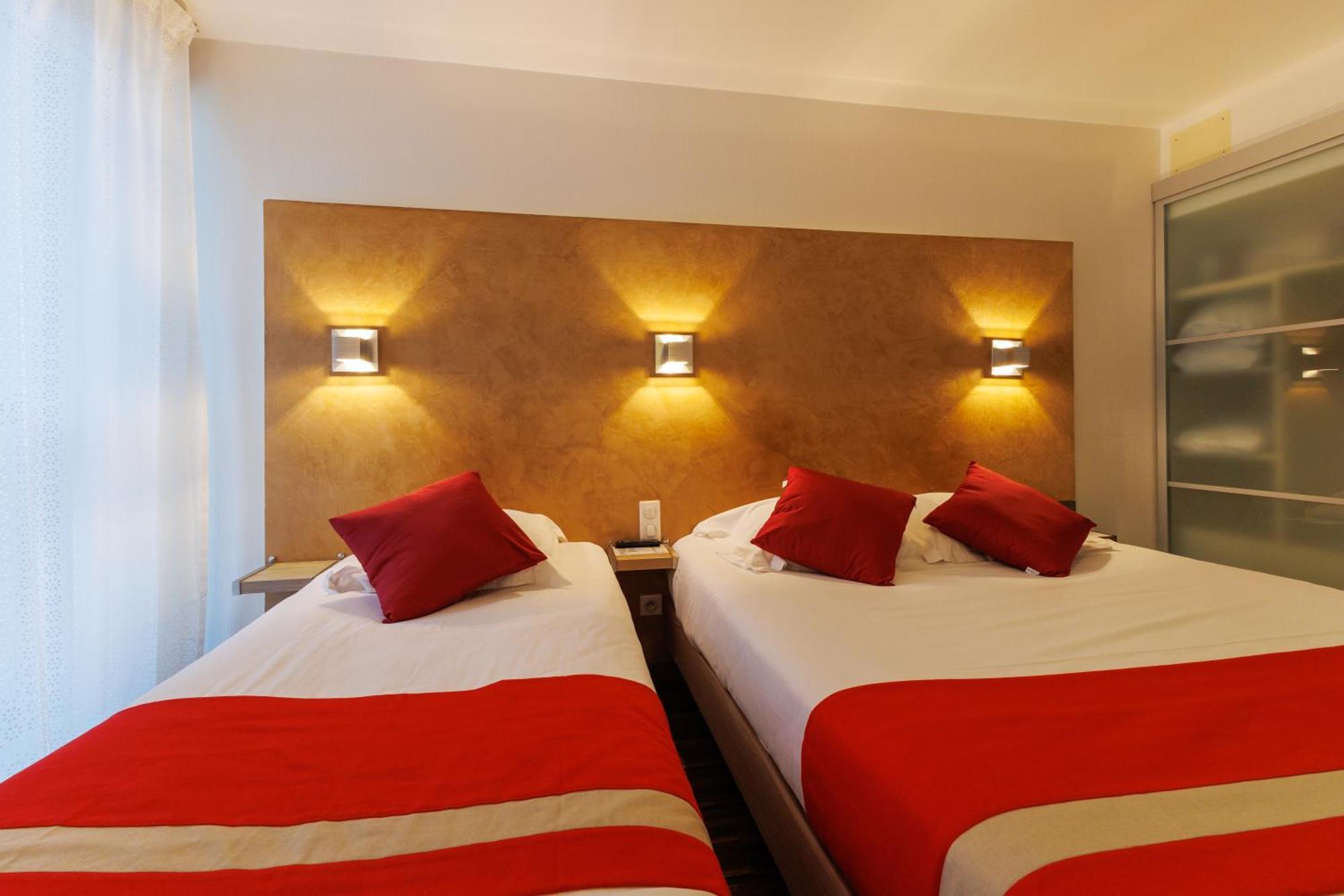 Logis Hotel Le Rochelois La Rochelle  Exterior foto