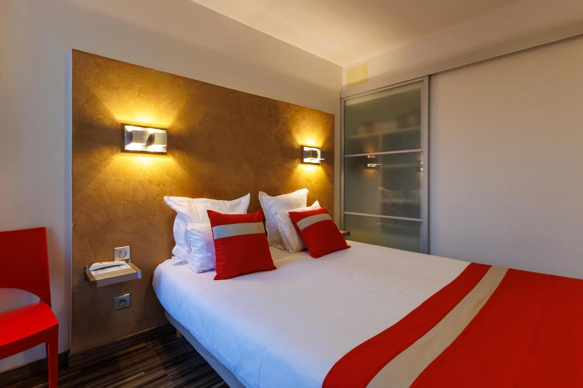 Logis Hotel Le Rochelois La Rochelle  Exterior foto