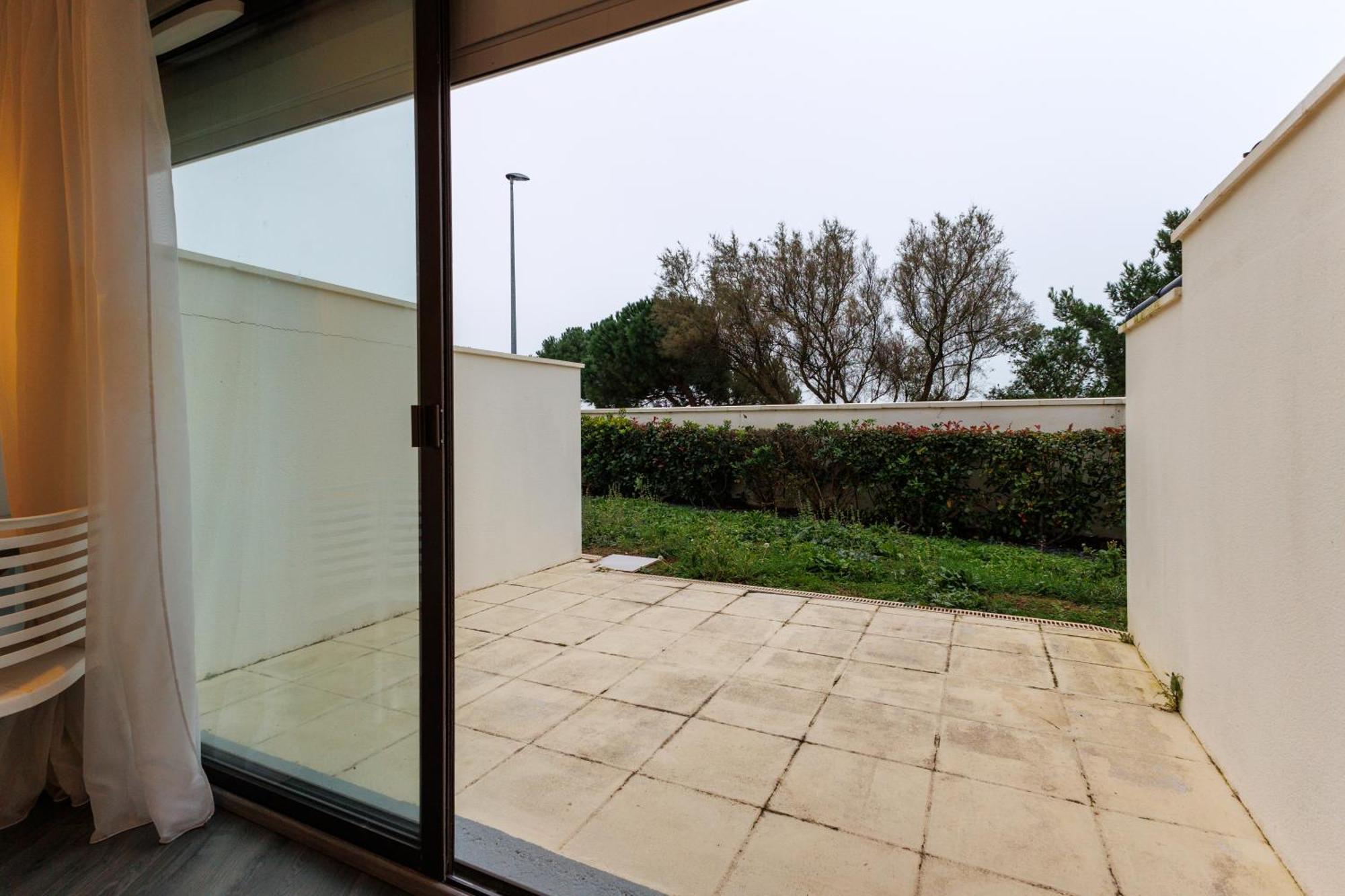 Logis Hotel Le Rochelois La Rochelle  Exterior foto